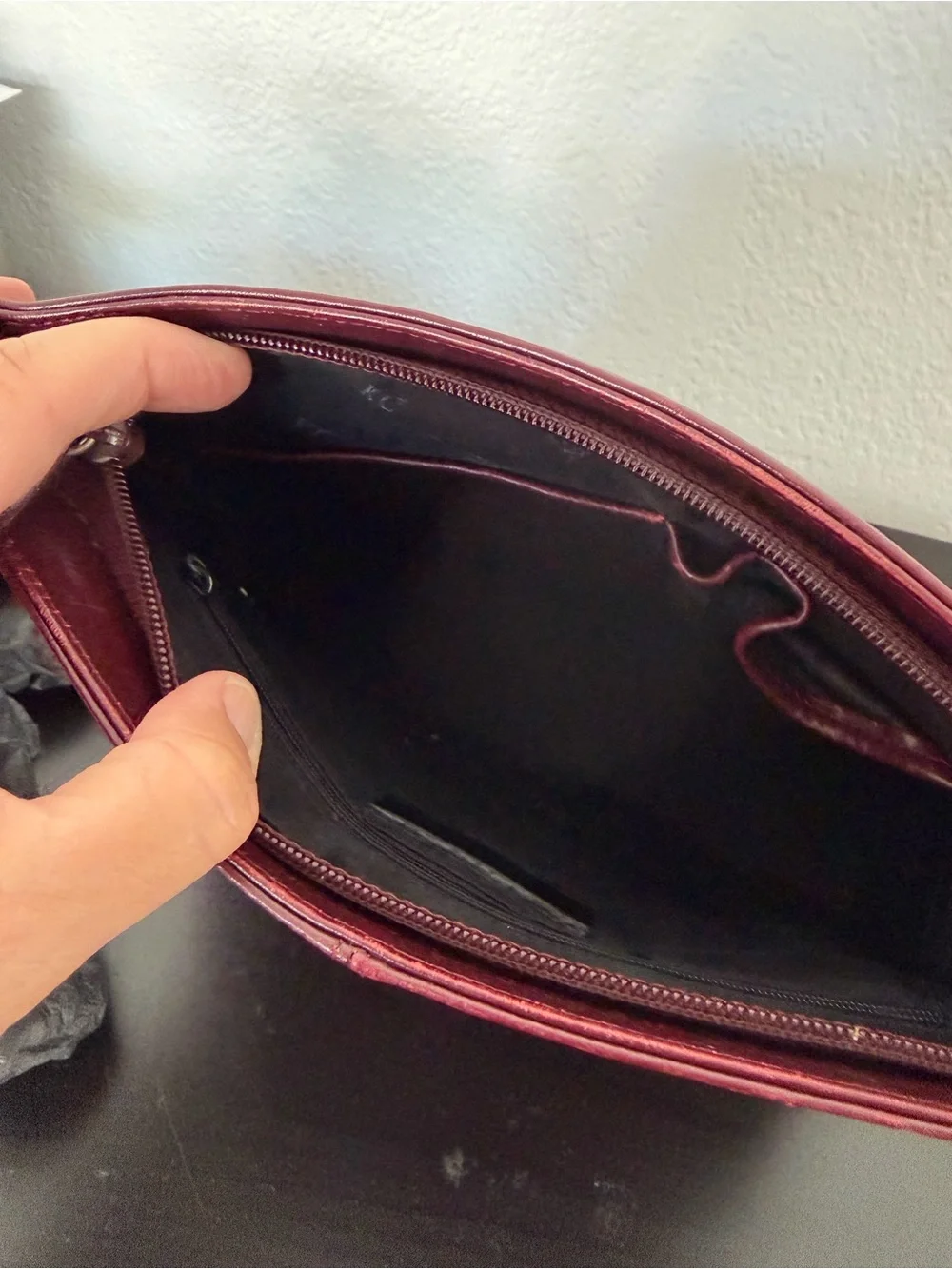 Kenneth Cole Burgundy Leather Shoulder Bag